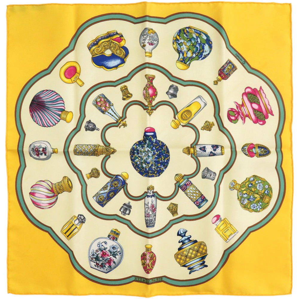 美品 エルメス カレ45 プチカレ Qu importe le flacon 香水瓶 シルク イエロー スカーフ 0821【中古】HERMES