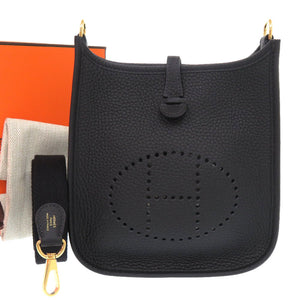 未使用 エルメス エブリンTPM アマゾン ショートストラップ トリヨンクレマンス ブラック ゴールド金具 K刻印(2025年製) ショルダーバッグ 黒 1460 【中古】 HERMES