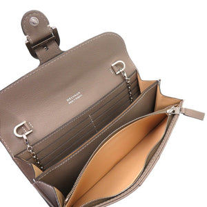 新品同様 デルボー ブリヨンチェーンウォレット AB0476ADW0AKSPA レザー グレージュ カーフ ショルダーバッグ 財布 0217【中古】DELVAUX