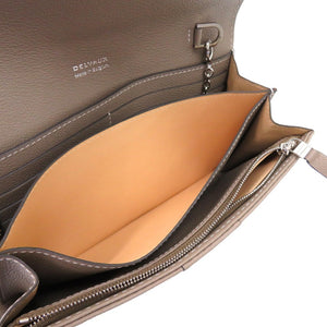 新品同様 デルボー ブリヨンチェーンウォレット AB0476ADW0AKSPA レザー グレージュ カーフ ショルダーバッグ 財布 0217【中古】DELVAUX