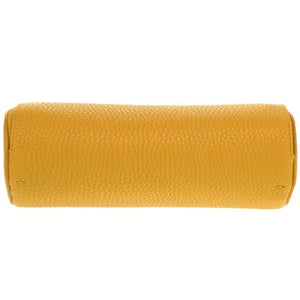 新品同様 フェンディ バッグ レザー イエロー 時計ケース 黄 ポーチ 0659【中古】FENDI