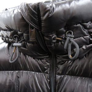 美品 タトラス LARALI ダウンジャケット LTA22A4236-D ナイロン ダウン ブラック 0695【中古】TATRAS