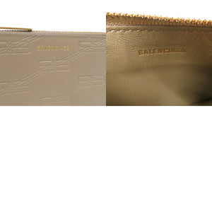 新品同様 バレンシアガ BBモノグラム フラグメントケース カードケース エンボス加工 717784 コインケース レザー ベージュ 0735【中古】BALENCIAGA