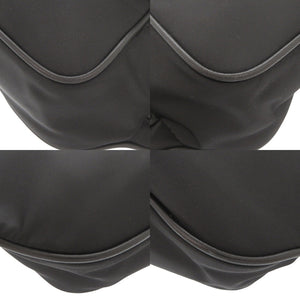 美品 バーバリー ロゴプリント ナイロン ブラック ボディバッグ ウエストバッグ 黒 0889【中古】BURBERRY