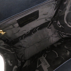 美品 サルヴァトーレフェラガモ ヴァラリボン レザー ネイビー 2WAY ハンドバッグ ショルダーバッグ 0909【中古】Salvatore Ferragamo