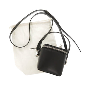 美品 サルヴァトーレフェラガモ レザー ブラック 2WAY ミニ ハンドバッグ ショルダーバッグ 黒 0911【中古】Salvatore Ferragamo
