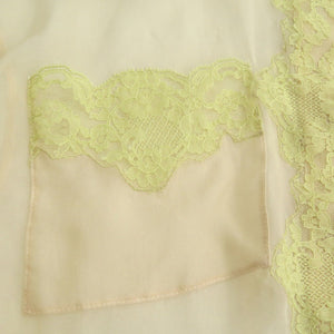 未使用品 バーバリー シルクレースブラウス 8016731 A7134 ベージュ 0950【中古】BURBERRY