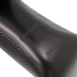 未使用品 バーバリー サイズ38 型押しレザー ブラック パンプス ヒール 黒 0952【中古】BURBERRY
