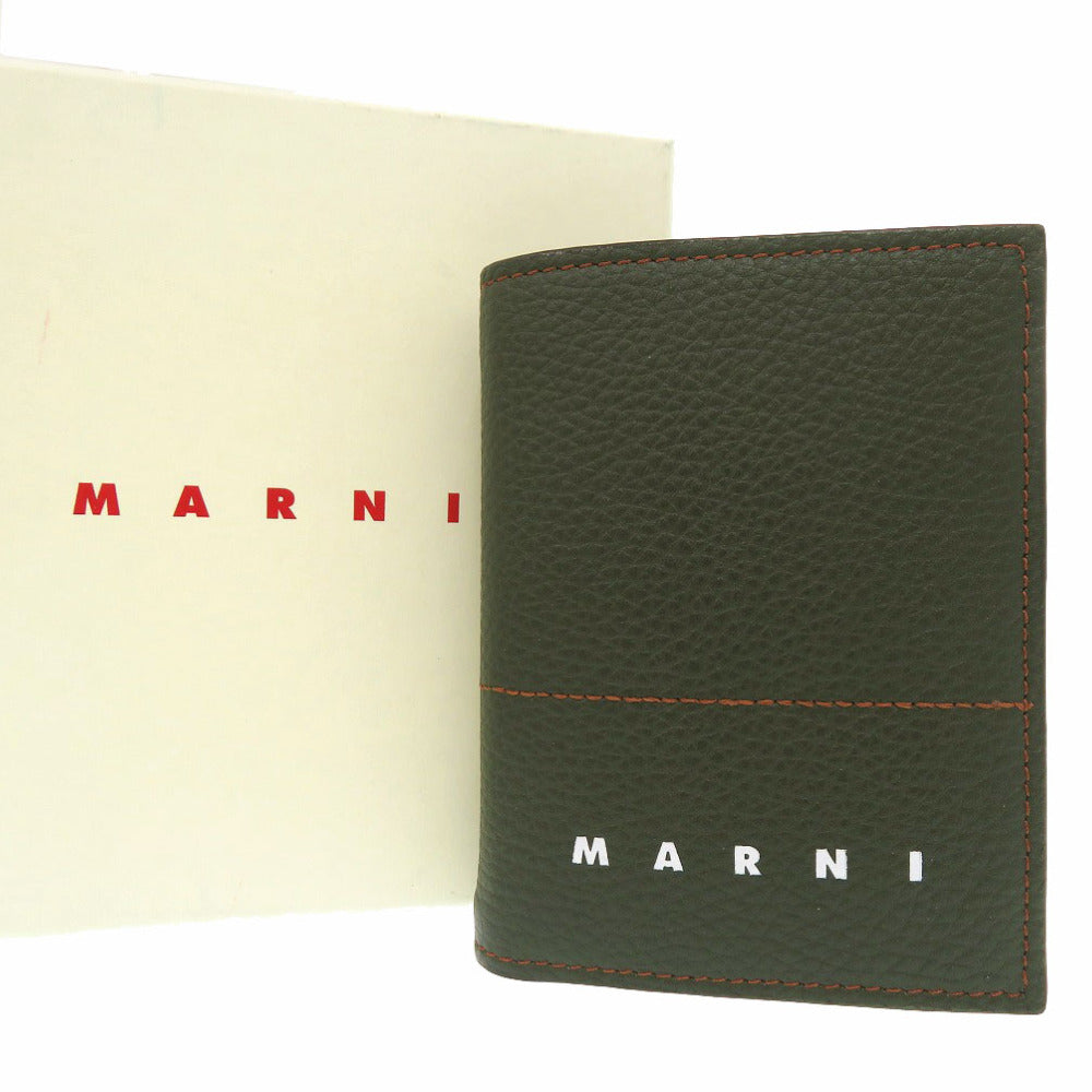 新品同様 マルニ ロゴプリント ステッチ PFMI006U0LV688 二つ折り財布 レザー グリーン 1492【中古】MARNI