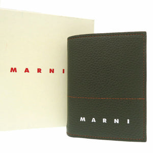 新品同様 マルニ ロゴプリント ステッチ PFMI006U0LV688 二つ折り財布 レザー グリーン 1492【中古】MARNI