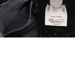 新品同様 イッセイミヤケ BAO BAO バオバオ WRING リング BB46-AG531 ポリエステル ブラック ショルダーバッグ 黒 0075【中古】ISSEY MIYAKE