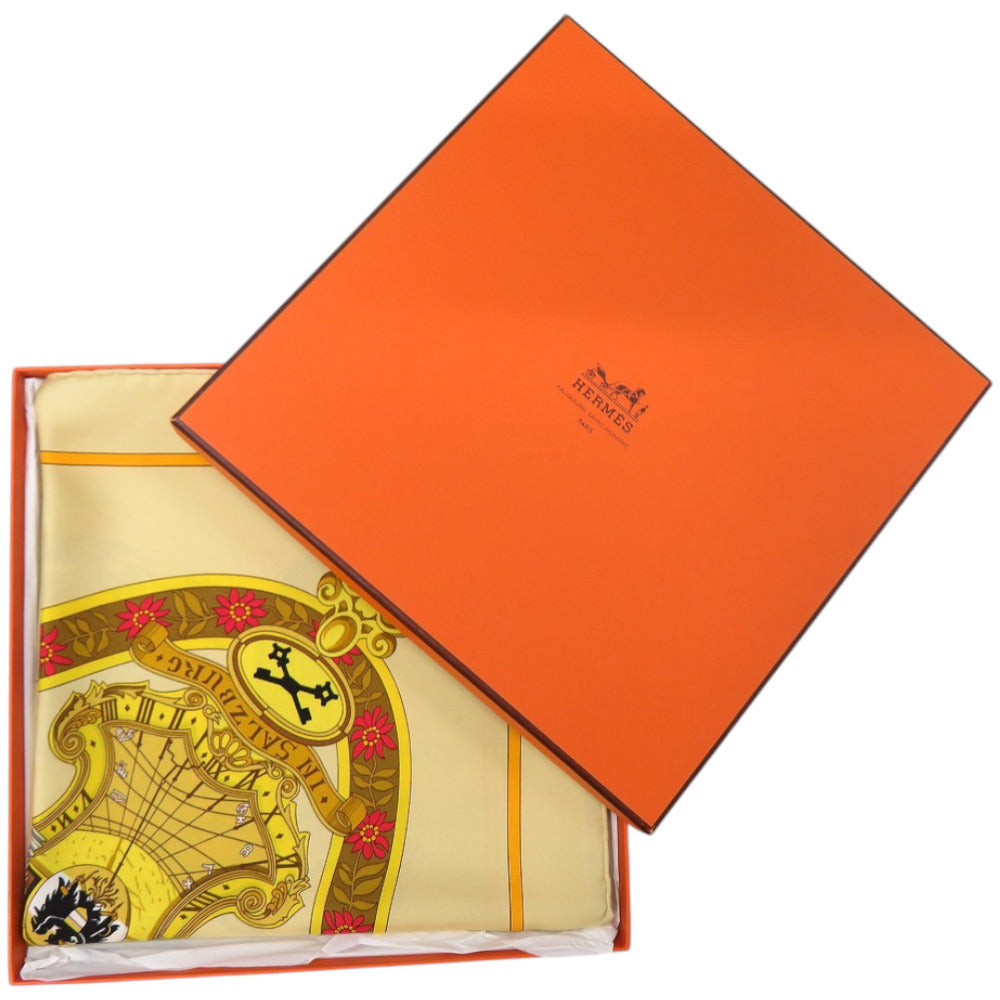 美品 エルメス カレ90 IN SALZBURG ザルツブルグにて シルク イエロー 黄 スカーフ 0145【中古】HERMES