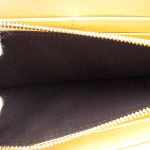 新品同様 フェンディ FFダイヤモンド 8M0251 レザー イエロー 黄 2つ折り長財布 財布 0336【中古】FENDI