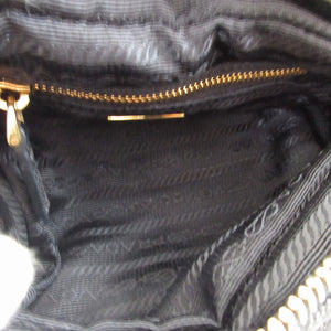 美品 プラダ 三角プレート デニム ブラック 黒 ポーチ 0484【中古】PRADA