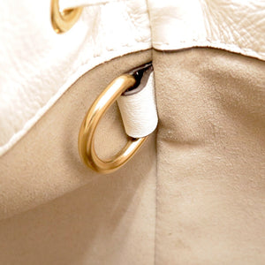 美品 ジェイアンドエムデヴィッドソン カーニバル レザー アイボリー 白 ハンドバッグ 0820【中古】J&M Davidson