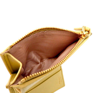 未使用品 プラダ サフィアーノトライアングル 1ML050 QHH_F0032 牛革 バニラ 黄 二つ折り財布 0961【中古】PRADA