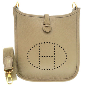 美品 エルメス エブリンTPM アマゾン トリヨンクレマンス ベージュマルファ ゴールド金具 W刻印(2024年製) ショルダーバッグ 1142 【中古】 HERMES