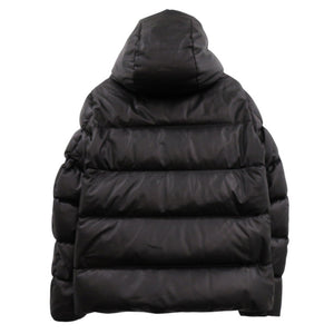 美品 モンクレール ロゴワッペン フード付き ショートダウンジャケット DAUPHINELL H20911A002465099M ラムスキン ブラック 1184【中古】MONCLER