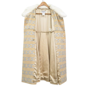 美品 シャネル ファー付き ロゴ チェーン柄 ロングコート シルク ウール ベージュ 1355【中古】CHANEL
