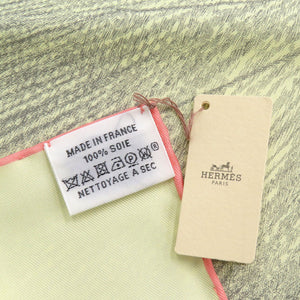 未使用品 エルメス カレ90 Plumets et Panache 羽根と羽飾り シルク ライトイエロー スカーフ 1544【中古】HERMES