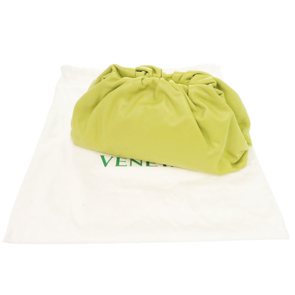 新品同様 ボッテガヴェネタ THE POUCH ザ ポーチ 576227VCP40 カーフレザー ベージュ クラッチバッグ 1616【中古】BOTTEGAVENETA