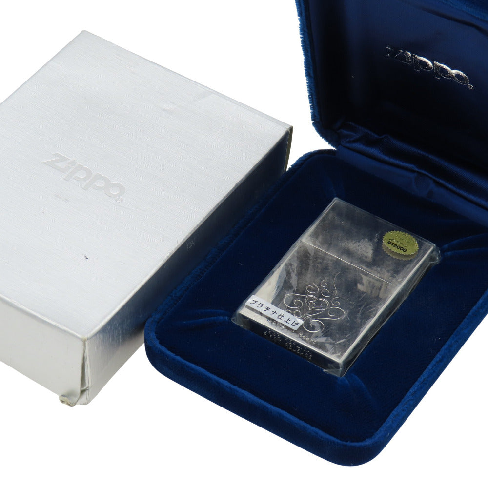 新品同様 ジッポ 1933レプリカ ファーストリリーズ スパイラルハート プラチナ仕上げ オイルライター シルバーカラー 1670【中古】ZIPPO Spiral ＋ Heart 1933 REPLICA FIRST RELEASE