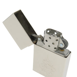 新品同様 ジッポ 1933レプリカ ファーストリリーズ スパイラルハート プラチナ仕上げ オイルライター シルバーカラー 1670【中古】ZIPPO Spiral ＋ Heart 1933 REPLICA FIRST RELEASE