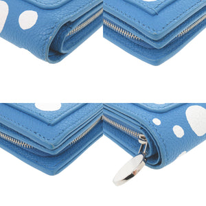 新品同様 ルイ ヴィトン × 草間彌生 ポルトフォイユ クレア モノグラム アンプラント M82104 ICチップ レザー ブルー系 二つ折り財布 青 LV 1672【中古】LOUIS VUITTON