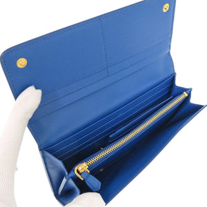 美品 プラダ 1MH132 サフィアーノシャイン レザー ブルー 長財布 青 0350【中古】PRADA