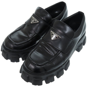 美品 プラダ モノリス 2DE129 B4L F0002 レザーシューズ レザー ブラッシュドレザー ブラック 黒 ローファー 1050【中古】PRADA