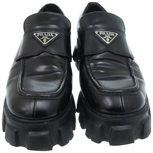 美品 プラダ モノリス 2DE129 B4L F0002 レザーシューズ レザー ブラッシュドレザー ブラック 黒 ローファー 1050【中古】PRADA