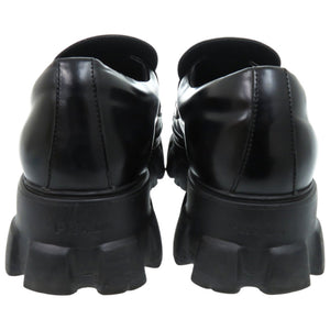 美品 プラダ モノリス 2DE129 B4L F0002 レザーシューズ レザー ブラッシュドレザー ブラック 黒 ローファー 1050【中古】PRADA