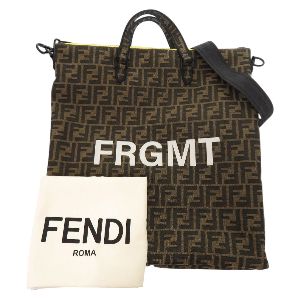 新品同様 フェンディ × フラグメント コラボ ズッカ ジャガード ブラウン ブラック トートバッグ 1067【中古】FENDI