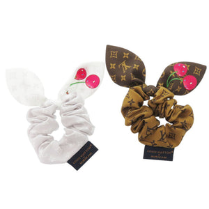 未使用 ルイ ヴィトン × 村上隆 セットシュシュ モノグラムチェリー M96069 シルク ホワイト/ブラウン 白 茶 LV 1181【中古】LOUIS VUITTON