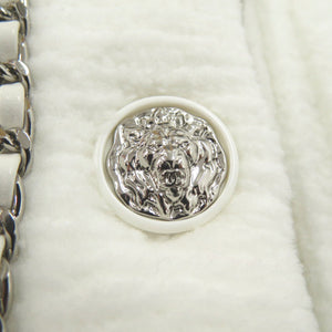 新品同様 シャネル ライオンボタン P73520K10560 ナイロン ホワイト ジャケット アウター 白 1396【中古】CHANEL