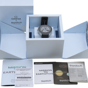 未使用 オメガ × スウォッチ スピードマスター ミッショントゥザ アースフェイズ ムーンフェイズ SO33M700 クオーツ腕時計 ナイロン/バイオセラミック グレー 1405【中古】OMEGA メンズ