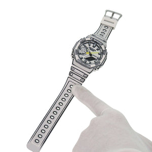未使用 カシオ G-SHOCK MANGA THEME シリーズ GA-2100MNG-7AJR ホワイト 白文字盤 樹脂系 カーボン クオーツ 腕時計 1406【中古】CASIO