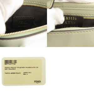 新品同様 フェンディ フォンポーチ 7AS131 レザー グリーン ショルダーバッグ 緑 1461【中古】FENDI