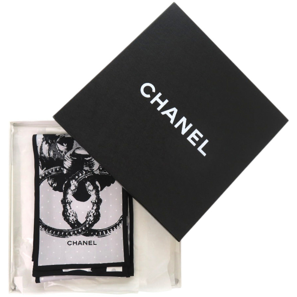新品同様 シャネル スカーフ ショール ドット チェーン ライオン シルク ブラック 黒 ストール 1567【中古】CHANEL