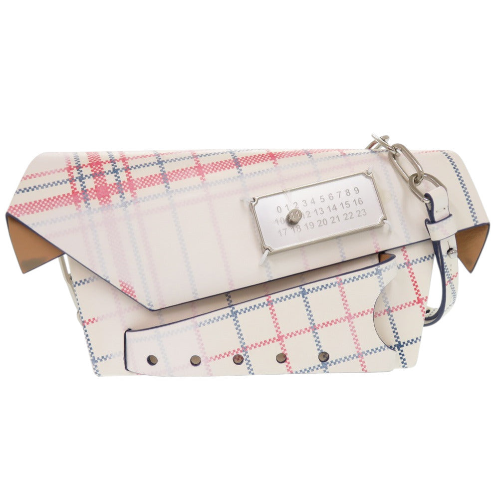 美品 メゾン マルジェラ スナッチトスモール シルバーチェーン カーフレザー ホワイト ショルダーバッグ AE5E【中古】Maison Margiela