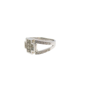新品同様 ダイヤ0.60ct K18WG リング 指輪 ホワイトゴールド/ダイヤモンド 16号 6.1g ホワイトゴールド ジュエリー 0049【中古】 レディース