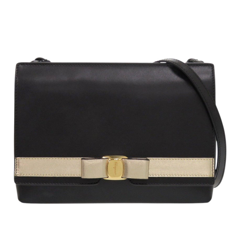 美品 サルヴァトーレフェラガモ ヴァラリボン レザー ブラック ショルダーバッグ 黒 0529【中古】Salvatore Ferragamo