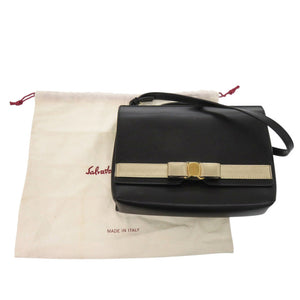 美品 サルヴァトーレフェラガモ ヴァラリボン レザー ブラック ショルダーバッグ 黒 0529【中古】Salvatore Ferragamo