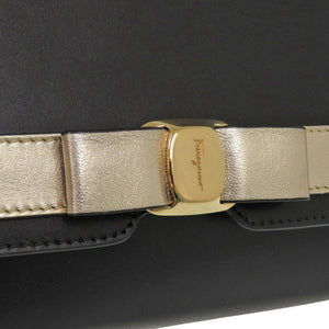 美品 サルヴァトーレフェラガモ ヴァラリボン レザー ブラック ショルダーバッグ 黒 0529【中古】Salvatore Ferragamo