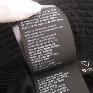 新品同様 プラダ Re-Nylon バケットハット トライアングルロゴ 2HC137 ナイロン ブラック 帽子 ハット 黒 0811【中古】PRADA