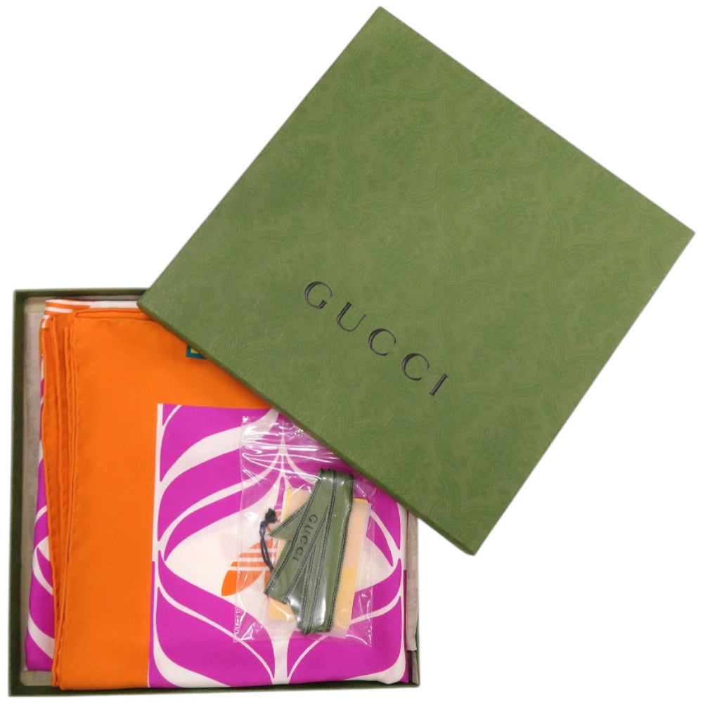 美品 グッチ × adidas コラボ シルク アイボリー オレンジ 紫 スカーフ 1066【中古】GUCCI