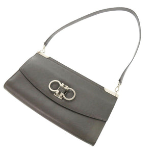 美品 サルヴァトーレフェラガモ ダブルガンチーニ レザー ダークグレー ショルダーバッグ 1249【中古】Salvatore Ferragamo