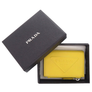 新品同様 プラダ レザー イエロー コインケース 財布 黄 1325【中古】PRADA