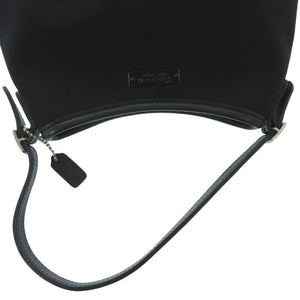 美品 コーチ ホーボー フォーマル アクセサリーポーチ 6236 ウレタン レザー ブラック ハンドバッグ1481【中古】COACH