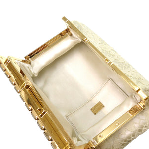 美品 ドルチェアンドガッバーナ レース レース メタル ムートン オフホワイト 白 クラッチバッグ 1846【中古】DOLCE&GABBANA